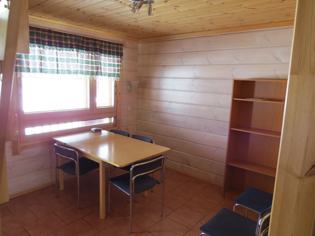 Arctic Polar Holiday Village Kilpisjarvi Room photo