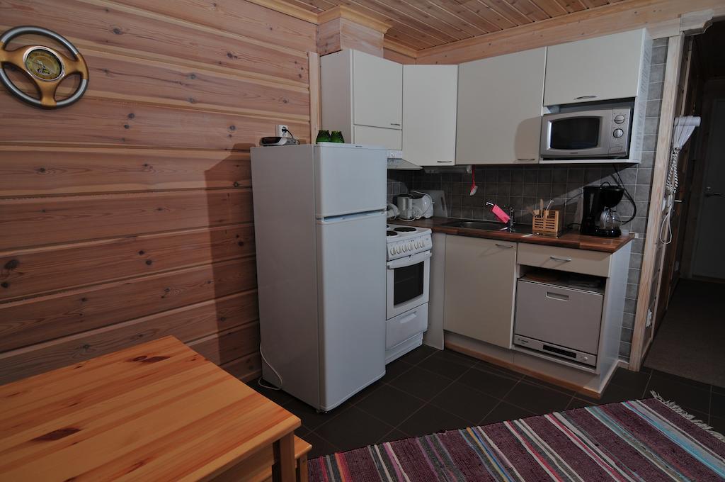 Arctic Polar Holiday Village Kilpisjarvi Exterior photo
