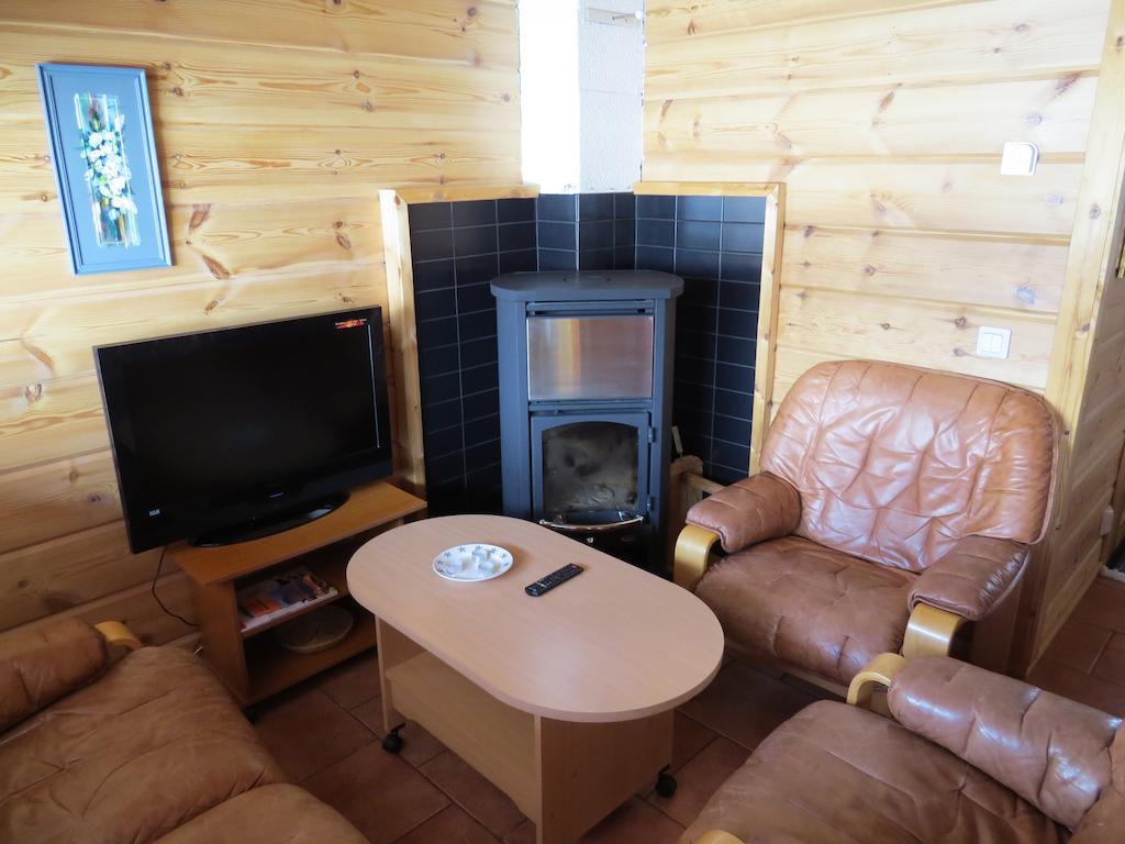 Arctic Polar Holiday Village Kilpisjarvi Room photo
