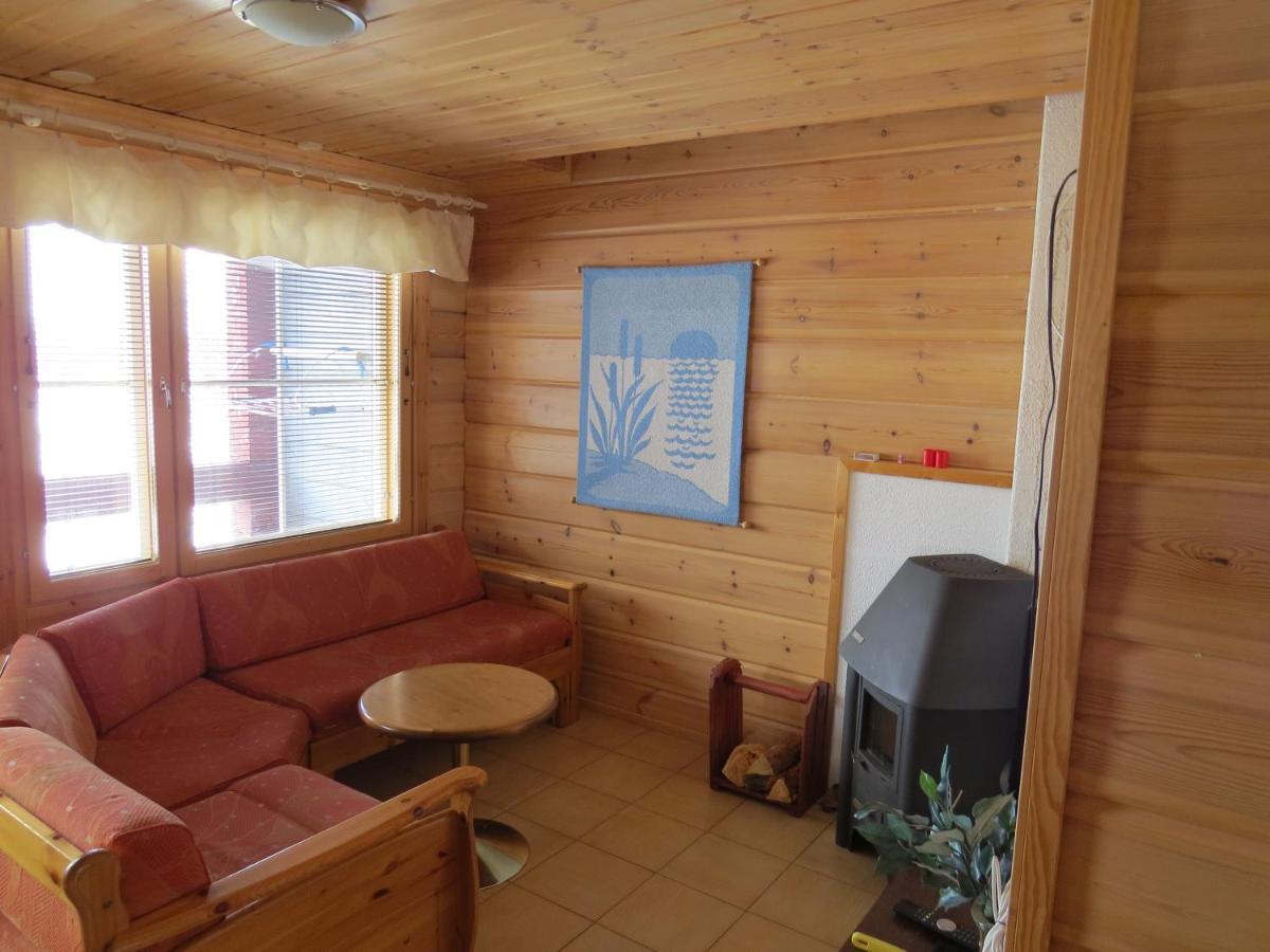Arctic Polar Holiday Village Kilpisjarvi Exterior photo