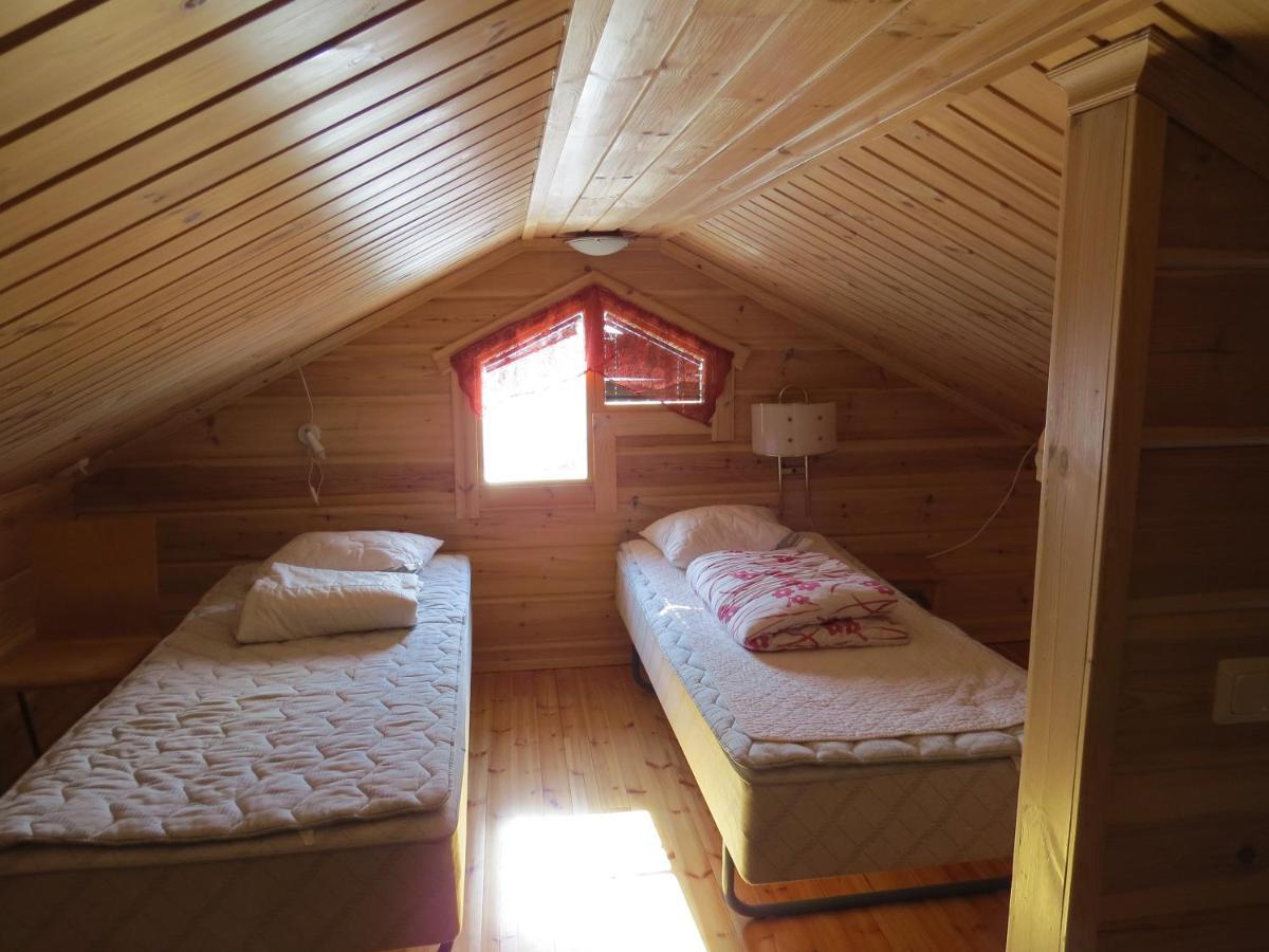 Arctic Polar Holiday Village Kilpisjarvi Exterior photo
