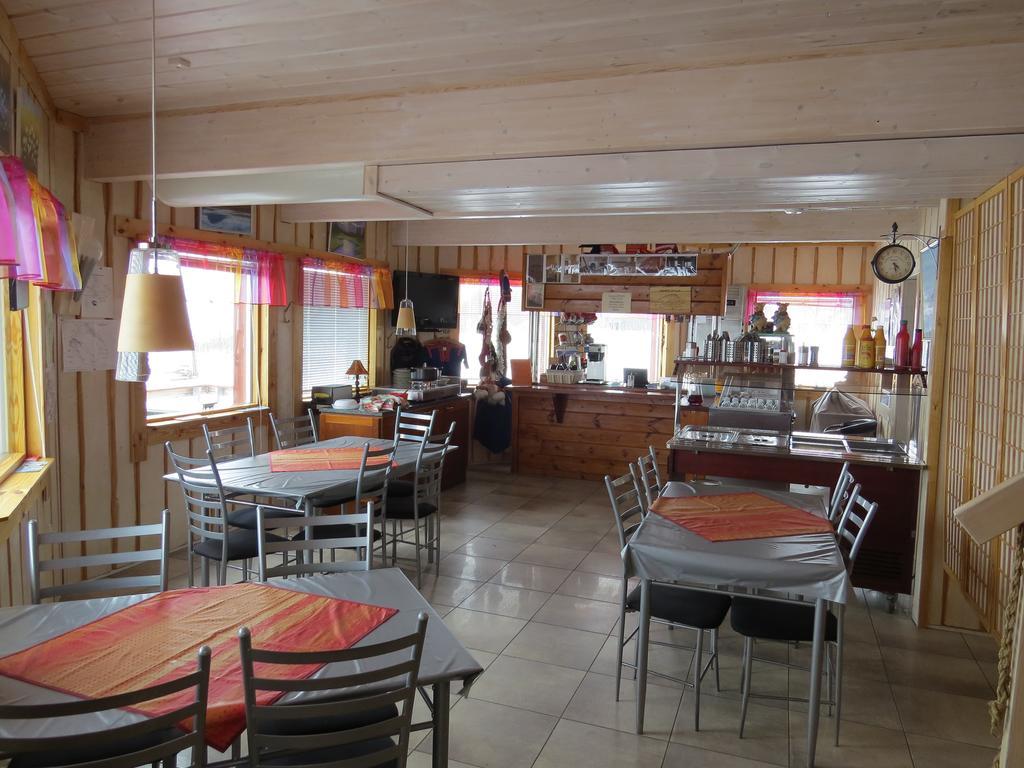 Arctic Polar Holiday Village Kilpisjarvi Exterior photo